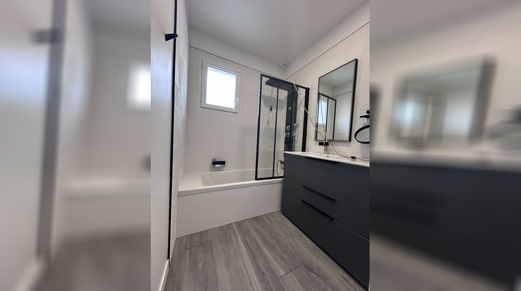 Ma-Cabane - Vente Maison BOUGUENAIS, 61 m²