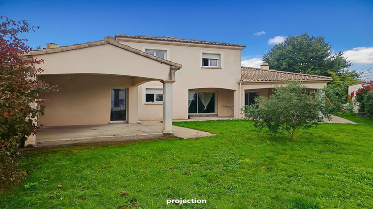 Ma-Cabane - Vente Maison BOUGUENAIS, 195 m²
