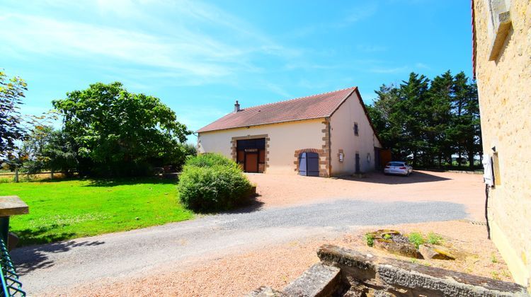 Ma-Cabane - Vente Maison Bourbon-l'Archambault, 300 m²