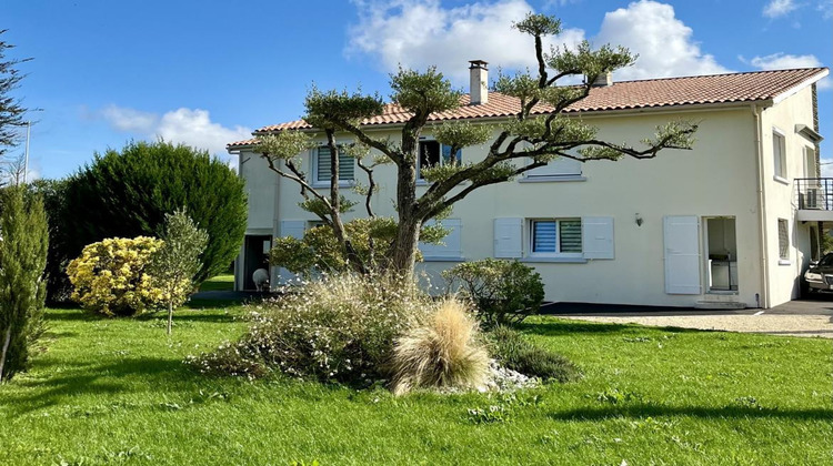 Ma-Cabane - Vente Maison BOURCEFRANC LE CHAPUS, 195 m²