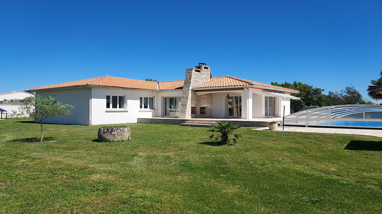 Ma-Cabane - Vente Maison BOURCEFRANC-LE-CHAPUS, 187 m²