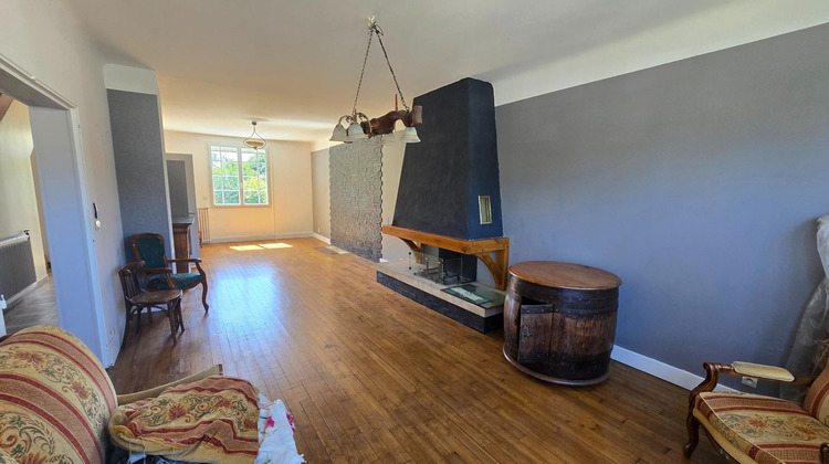 Ma-Cabane - Vente Maison Bouresse, 200 m²