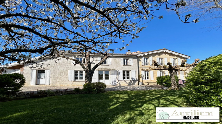 Ma-Cabane - Vente Maison Bourg, 197 m²