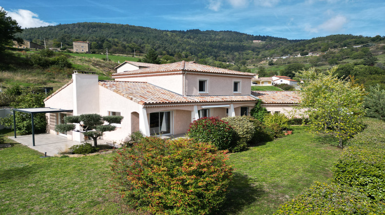 Ma-Cabane - Vente Maison Bourg-Argental, 150 m²