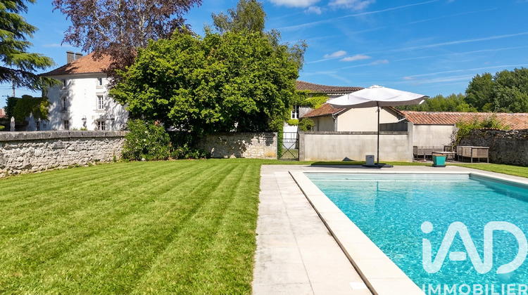 Ma-Cabane - Vente Maison Bourg-Charente, 335 m²