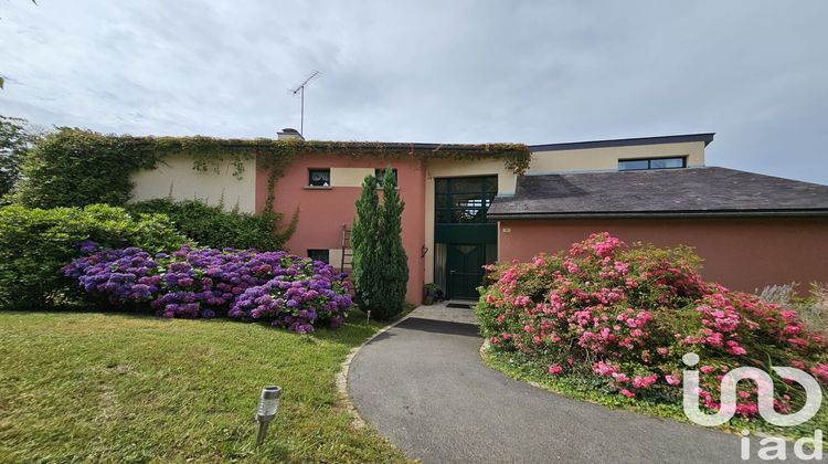 Ma-Cabane - Vente Maison Bourg-des-Comptes, 237 m²