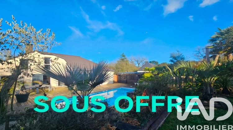 Ma-Cabane - Vente Maison Bourg-des-Comptes, 177 m²