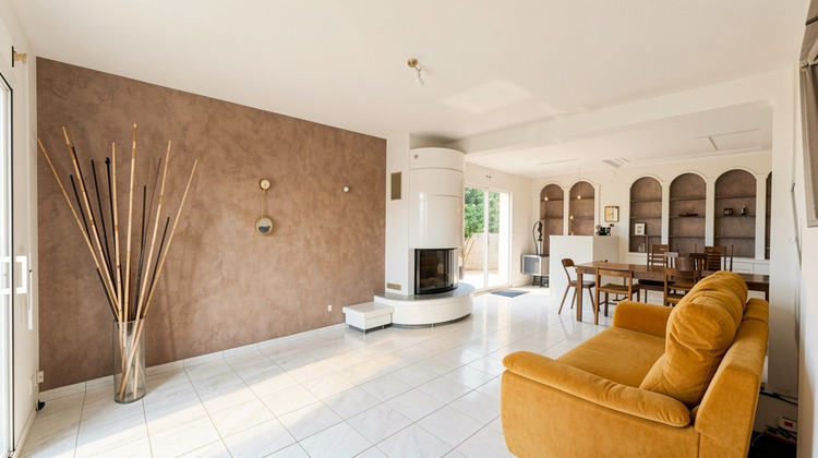 Ma-Cabane - Vente Maison Bourg-des-Comptes, 125 m²