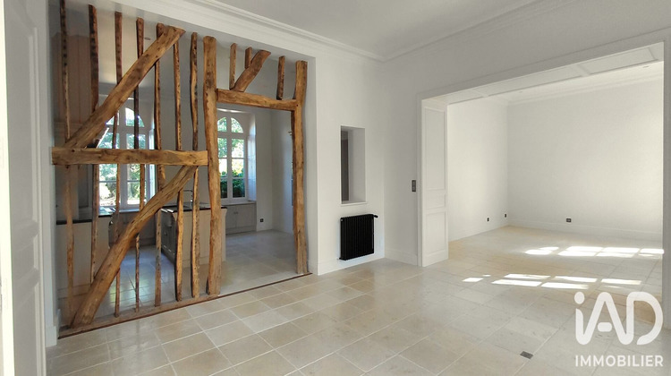 Ma-Cabane - Vente Maison Bourg-des-Comptes, 375 m²