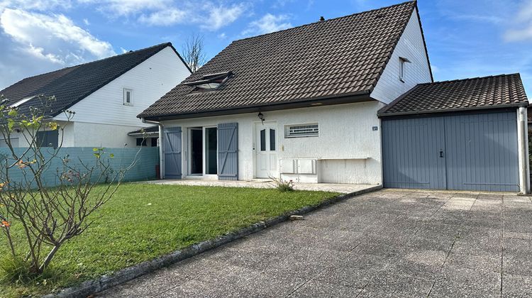 Ma-Cabane - Vente Maison BOURG-EN-BRESSE, 109 m²