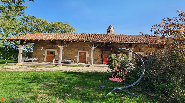 Ma-Cabane - Vente Maison Bourg-en-Bresse, 300 m²