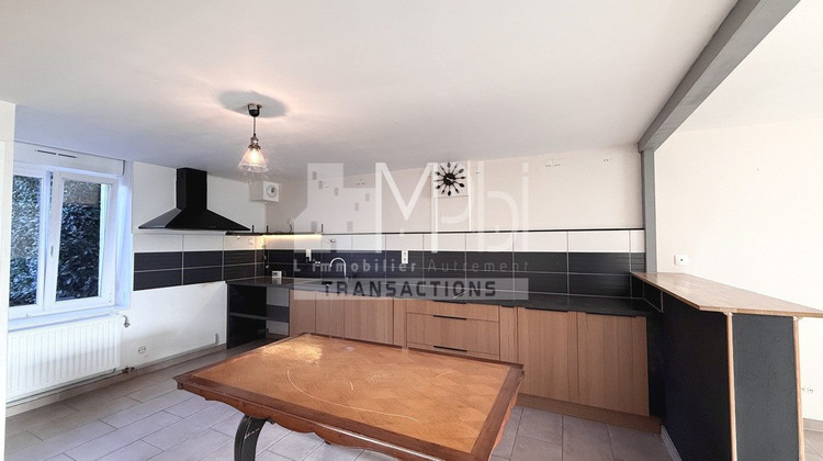 Ma-Cabane - Vente Maison Bourg-en-bresse, 141 m²