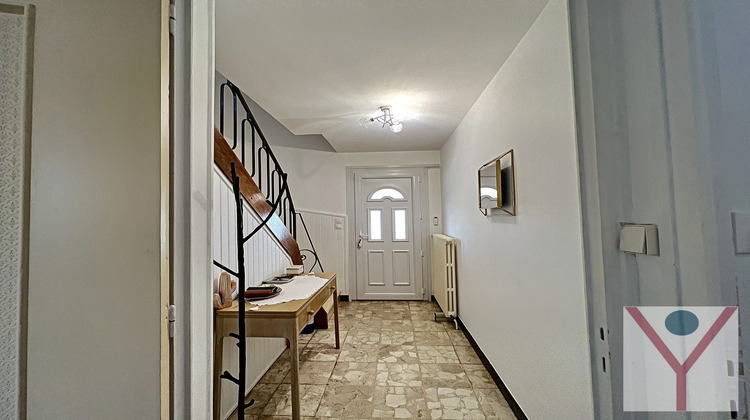 Ma-Cabane - Vente Maison Bourg-en-Bresse, 208 m²