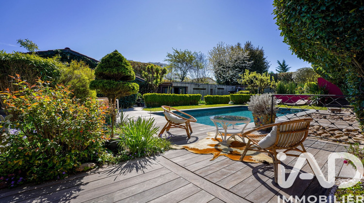 Ma-Cabane - Vente Maison Bourg-en-Bresse, 158 m²