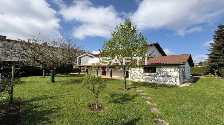 Ma-Cabane - Vente Maison Bourg-en-Bresse, 168 m²