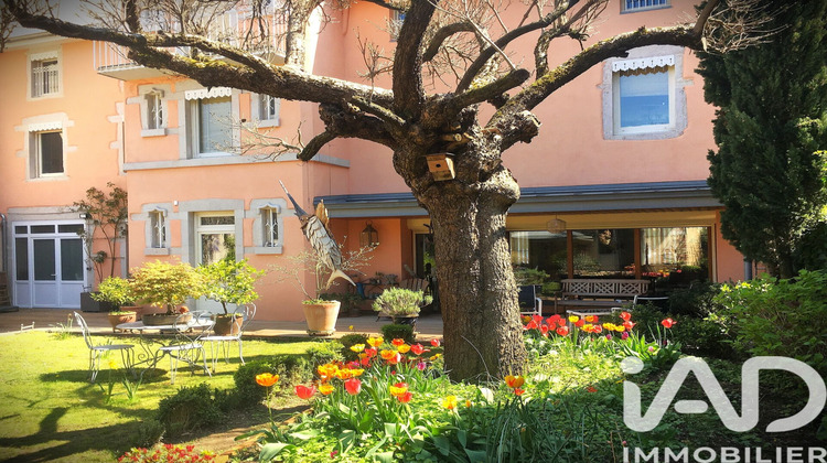 Ma-Cabane - Vente Maison Bourg-en-Bresse, 267 m²