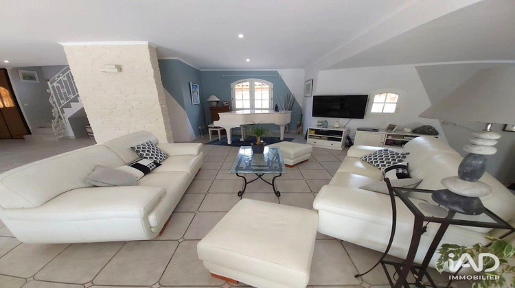 Ma-Cabane - Vente Maison Bourg-Saint-Christophe, 180 m²