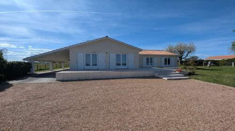 Ma-Cabane - Vente Maison BOURG SUR GIRONDE, 139 m²