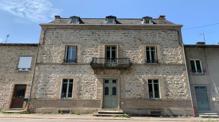 Ma-Cabane - Vente Maison Bourganeuf, 300 m²