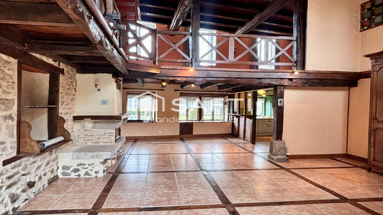 Ma-Cabane - Vente Maison Bourganeuf, 188 m²