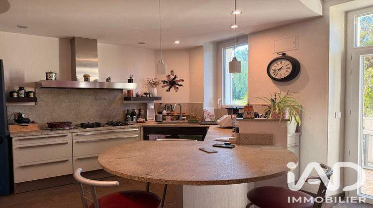 Ma-Cabane - Vente Maison Bourges, 327 m²