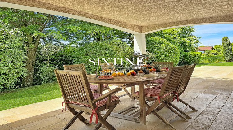 Ma-Cabane - Vente Maison Bourgoin-Jallieu, 253 m²