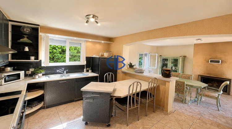 Ma-Cabane - Vente Maison BOURGOIN-JALLIEU, 120 m²
