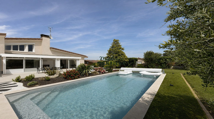 Ma-Cabane - Vente Maison Bourgoin-Jallieu, 322 m²