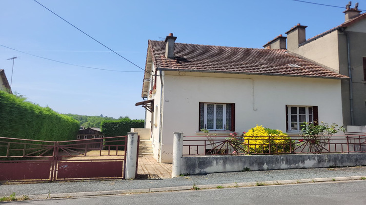 Ma-Cabane - Vente Maison BOUSSAC, 109 m²