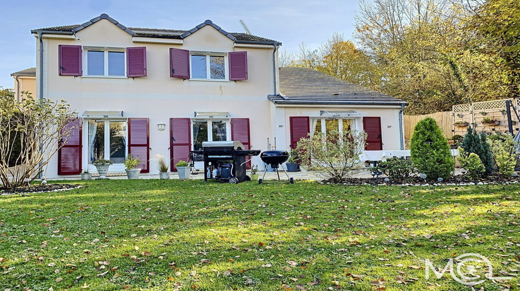 Ma-Cabane - Vente Maison Boussy-Saint-Antoine, 180 m²