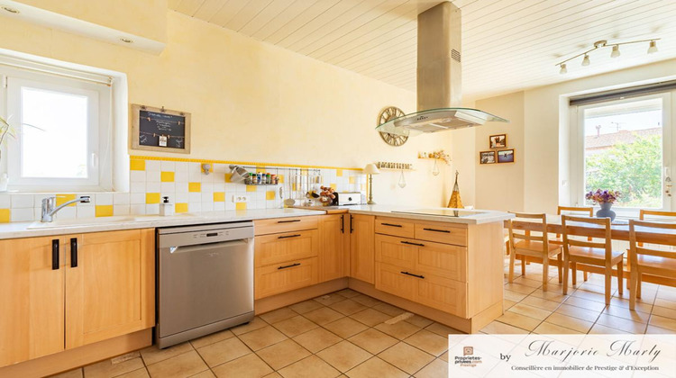 Ma-Cabane - Vente Maison BOUTENAC, 220 m²