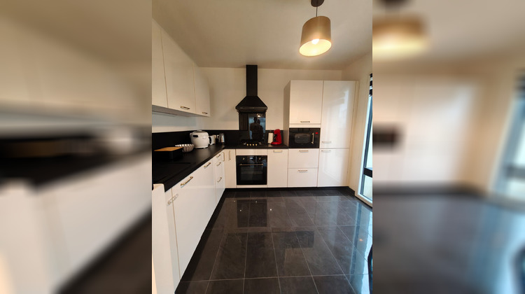 Ma-Cabane - Vente Maison Brécé, 93 m²