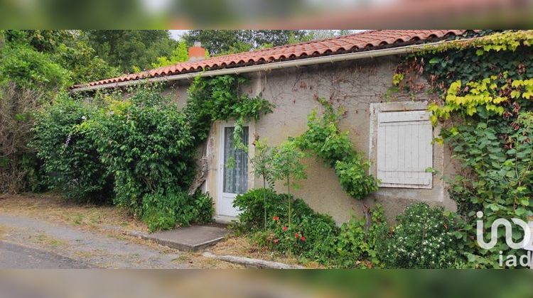 Ma-Cabane - Vente Maison Bressuire, 75 m²