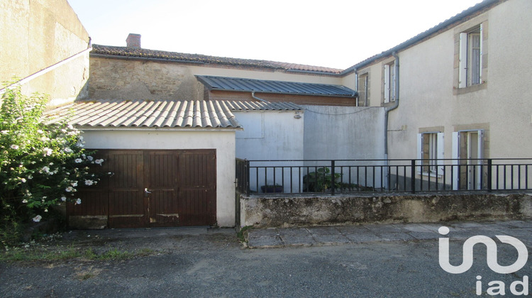 Ma-Cabane - Vente Maison Bressuire, 121 m²