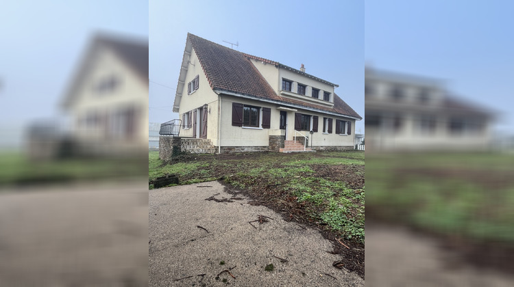 Ma-Cabane - Vente Maison Bressuire, 213 m²