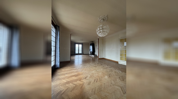 Ma-Cabane - Vente Maison Bressuire, 213 m²