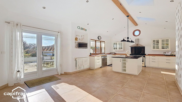 Ma-Cabane - Vente Maison BRESSUIRE, 131 m²