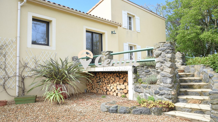 Ma-Cabane - Vente Maison Bressuire, 144 m²