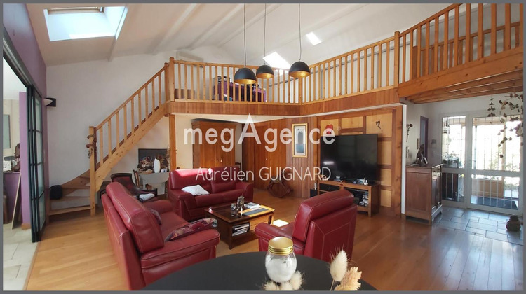 Ma-Cabane - Vente Maison BRESSUIRE, 217 m²
