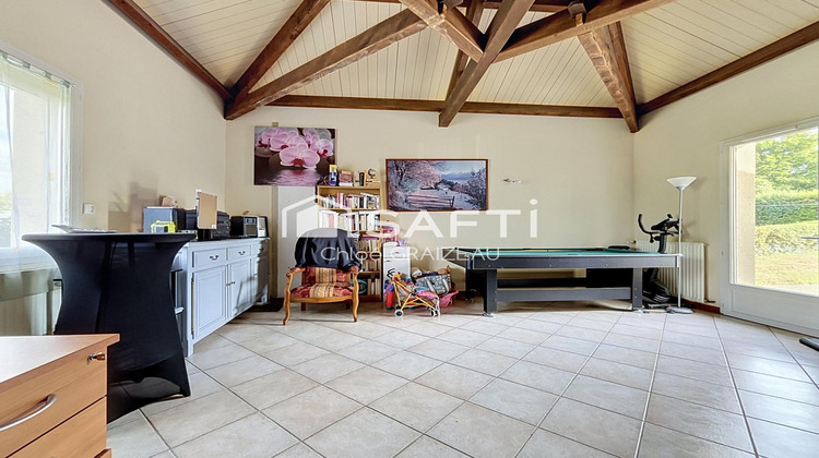 Ma-Cabane - Vente Maison Bressuire, 135 m²