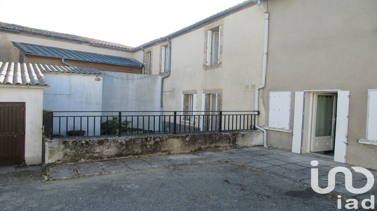 Ma-Cabane - Vente Maison Bressuire, 121 m²
