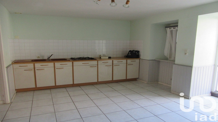 Ma-Cabane - Vente Maison Bressuire, 121 m²