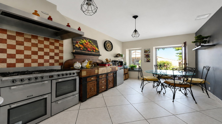 Ma-Cabane - Vente Maison BRESSUIRE, 334 m²