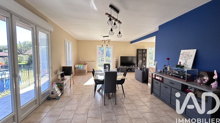 Ma-Cabane - Vente Maison Bretagne-de-Marsan, 185 m²