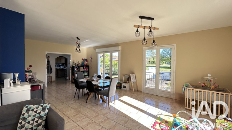 Ma-Cabane - Vente Maison Bretagne-de-Marsan, 185 m²