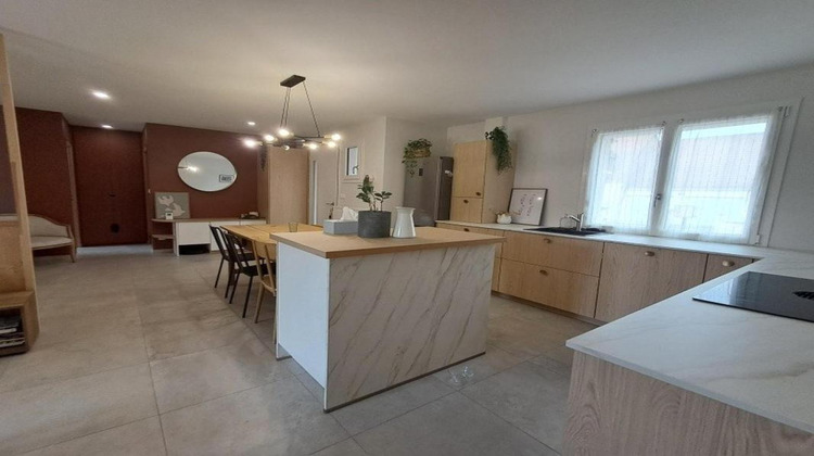 Ma-Cabane - Vente Maison BRETTE LES PINS, 115 m²