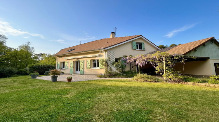 Ma-Cabane - Vente Maison BRETTE-LES-PINS, 185 m²