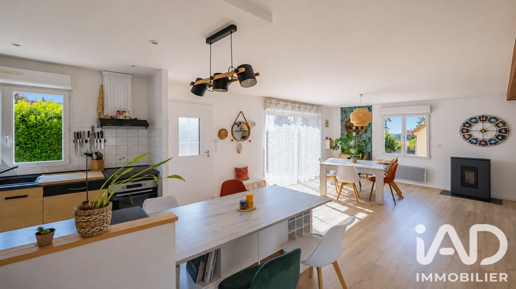 Ma-Cabane - Vente Maison Brette-les-Pins, 121 m²