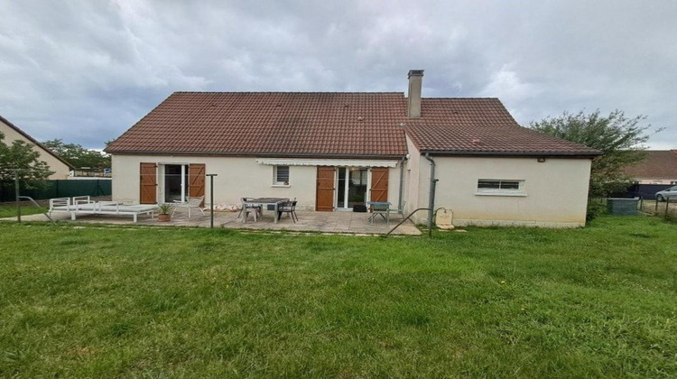 Ma-Cabane - Vente Maison BRETTE LES PINS, 115 m²