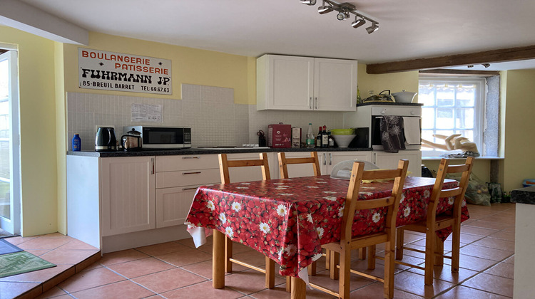 Ma-Cabane - Vente Maison BREUIL-BARRET, 208 m²